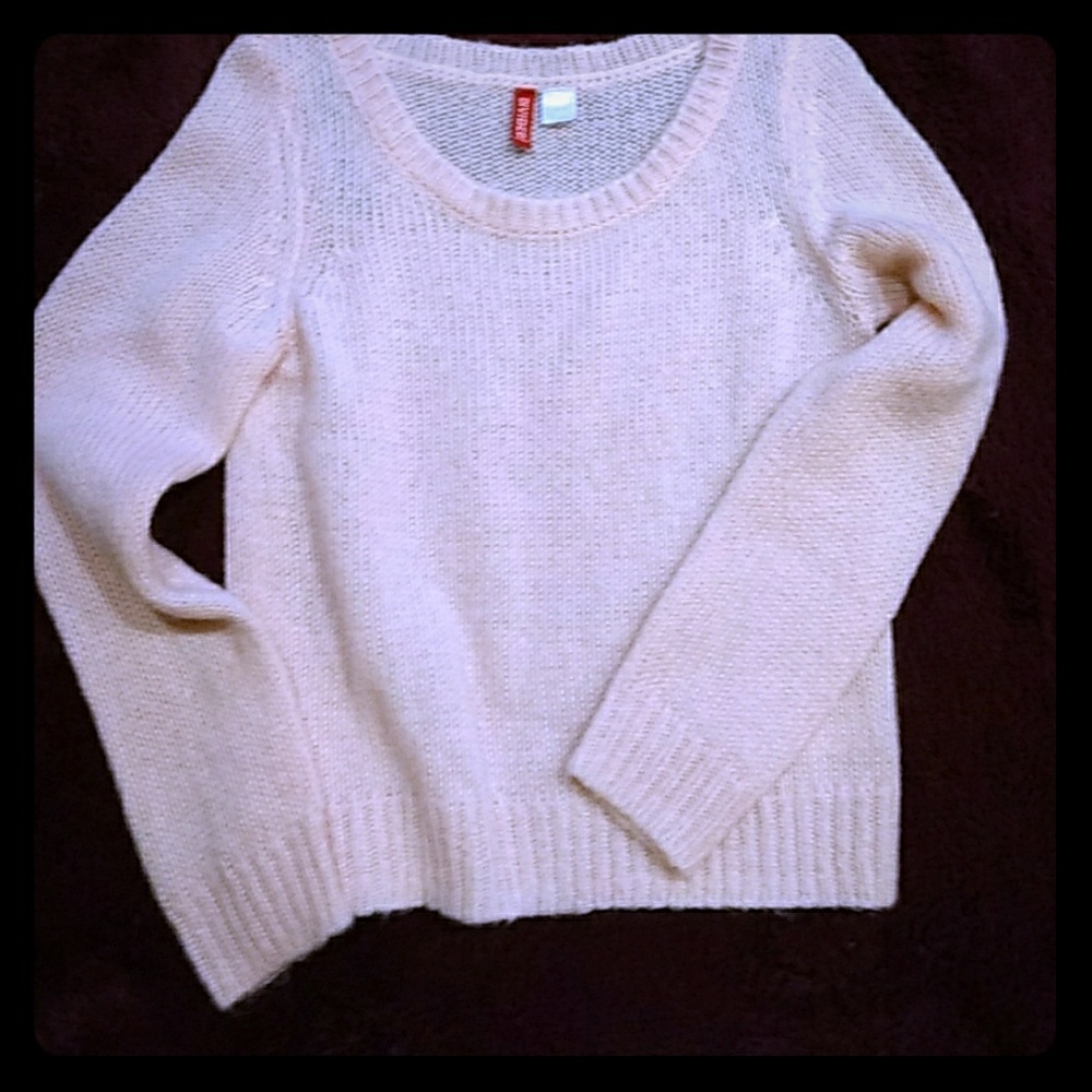 Cashmere sweater